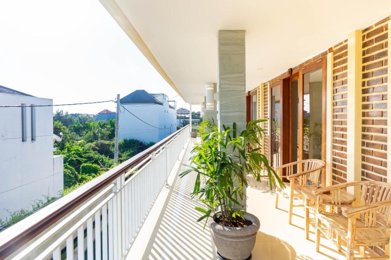 Na-Mi Guesthouse Canggu Exterior photo